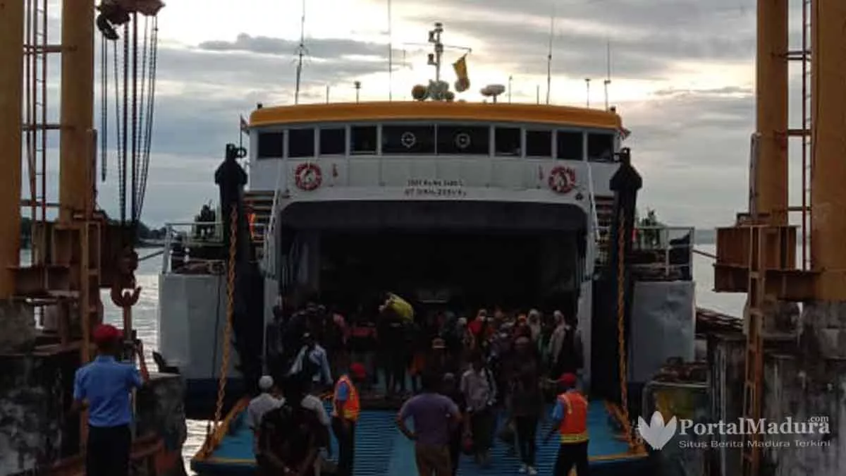 Momen Nataru, Pelayaran di Sumenep Tetap Beroperasi