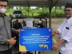 PT Garam Hibahkan Motor Pengangkut Sampah