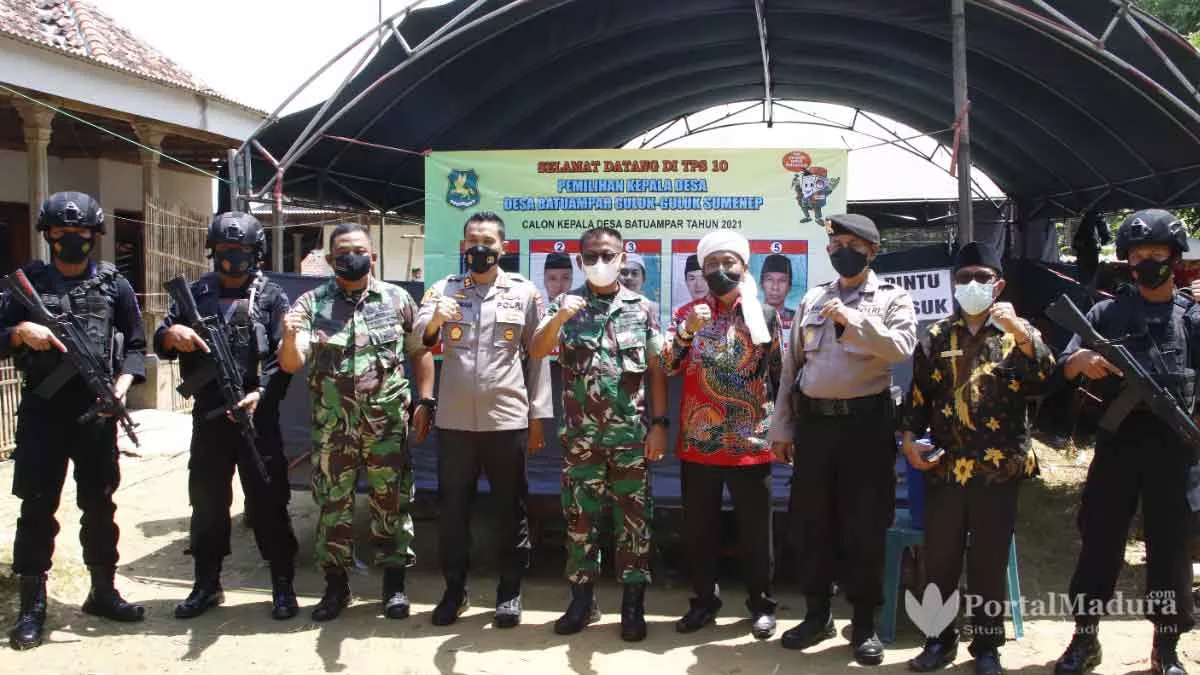 Pastikan Aman, Kapolres Sumenep dan Dandim 0827 Kunjungi Pilkades Batuampar