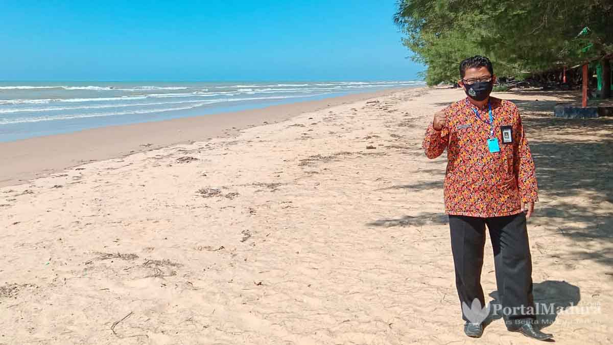 Pastikan Video Mesum "Satu Lawan Tiga" Bukan di Pantai Wisata Slopeng