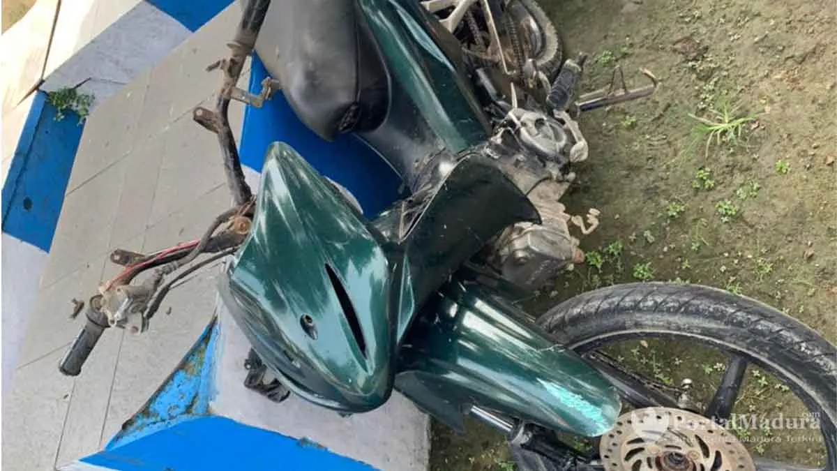 Pemotor Tewas Ditabrak Pikap dari Belakang, Dua Bocah Selamat