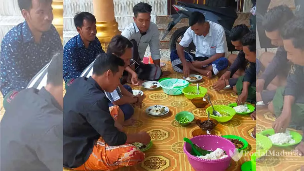 Perahu Tenggelam Diterjang Ombak, 8 Nelayan Selamat