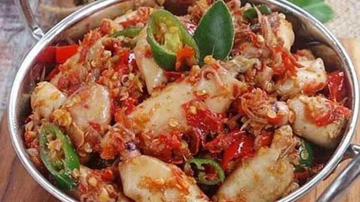 Resep Cumi Udang Balado, Pedasnya Bikin Nagih