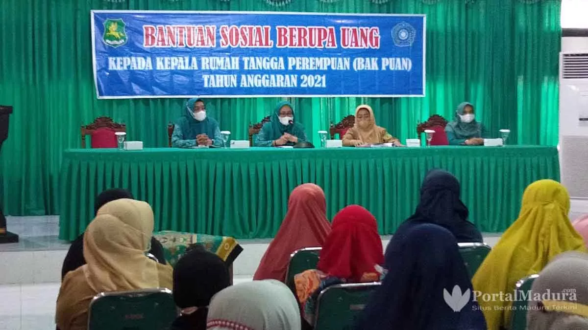 TP PKK Sumenep Bantu 133 KRTP, Masing-masing Terima Rp3 Juta
