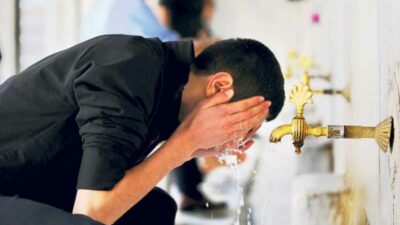 5 Manfaat Wudu Sebelum Tidur dalam Islam