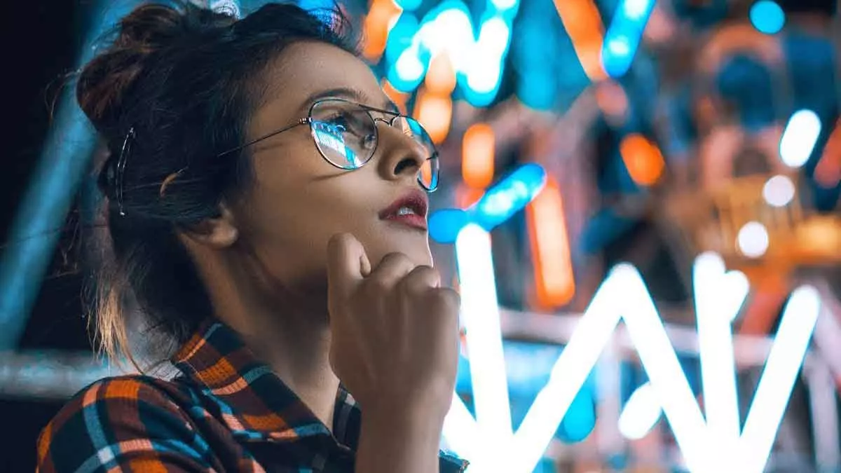 4 Langkah Ini Bisa Hasilkan Foto Portrait Estetis Ala Fotografer, Berani Coba?