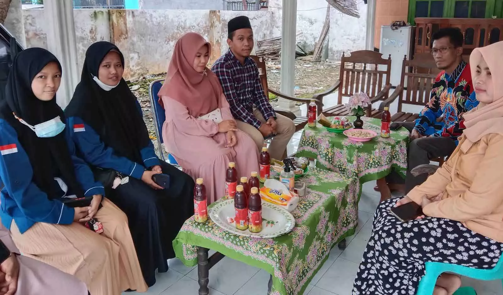 Penyerahan 3 Mahasiswi IST Annuqayah, PKL di Redaksi PortalMadura.Com
