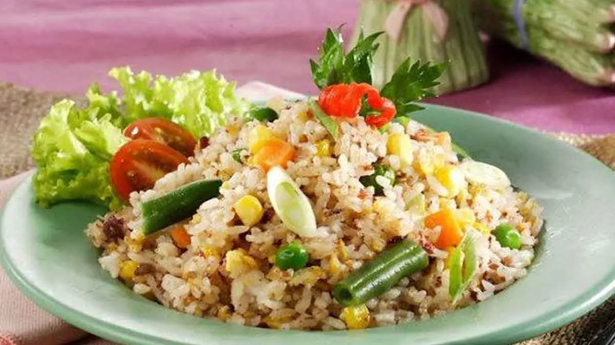 Resep Nasi Goreng Kornet untuk Makan Malam