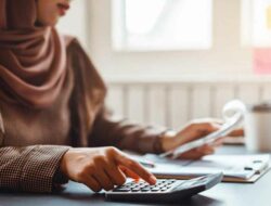 Seperti Apa Hak Wanita Muslim untuk Bekerja?