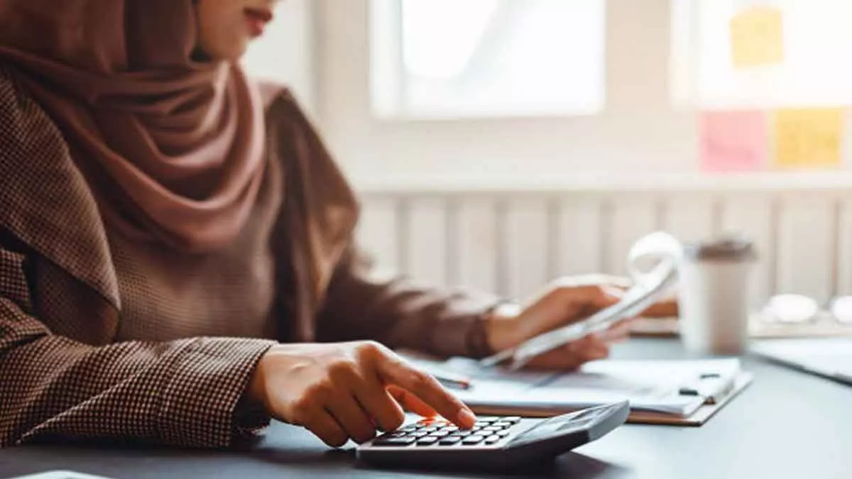 Seperti Apa Hak Wanita Muslim untuk Bekerja?
