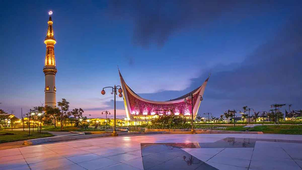 4 Rekomendasi Kota di Indonesia untuk Cuti Liburan!