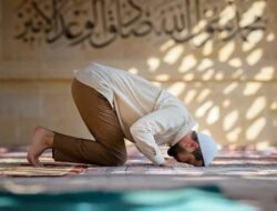 Begini Niat Salat Jamak Qasar Lengkap dengan Artinya