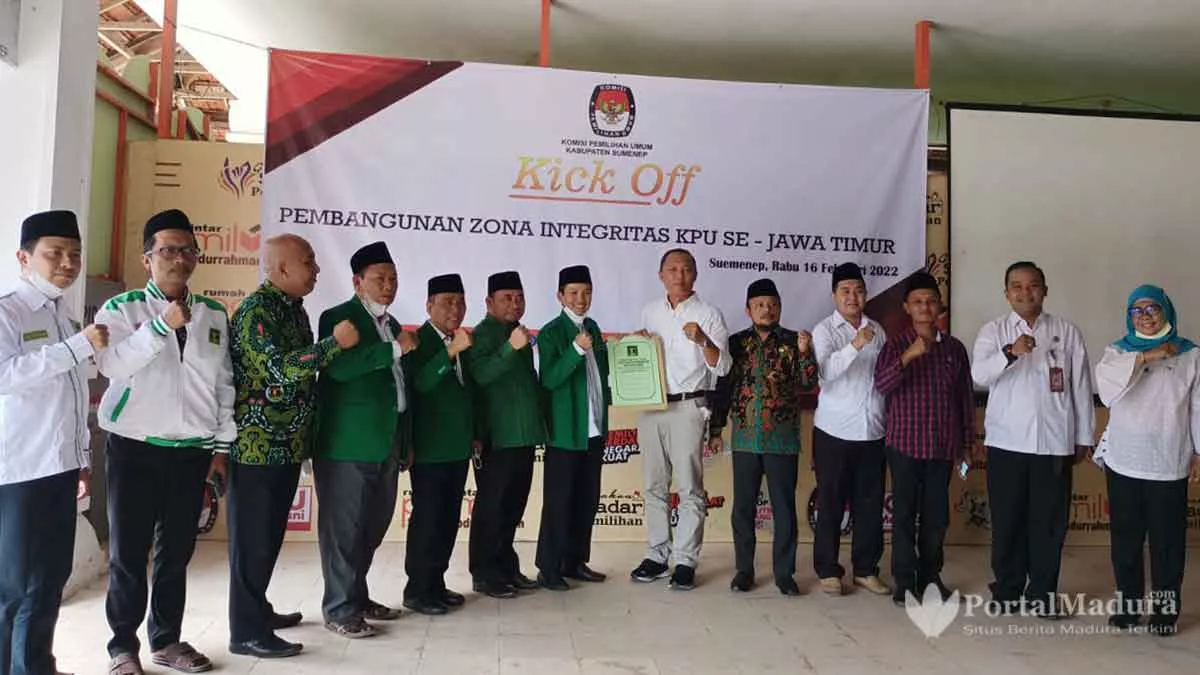 DPC PPP Serahkan SK Kepengurusan Baru ke KPU Sumenep