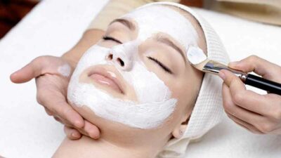 Jangan Berlebihan, Ini 5 Efek Samping Masker Tepung Beras