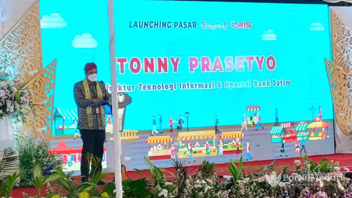 Bi Dan Bank Jatim Luncurkan Siap Qris Di Pasar Bangkal, Bupati Sumenep Ucapkan Terima Kasih - Portalmadura.com BI dan Bank Jatim Luncurkan SIAP QRIS di Pasar Bangkal, Bupati Sumenep Ucapkan Terima Kasih