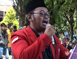 Desak Usut Tragedi 13 Maret, Berbagai Elemen Demo Polres Sumenep