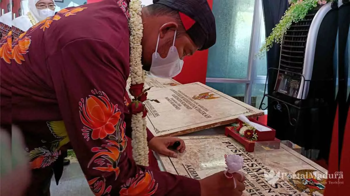 Jumat Legi, 3 Bangunan Kesehatan Diresmikan, Bupati Fauzi Tekankan Layanan Profesional