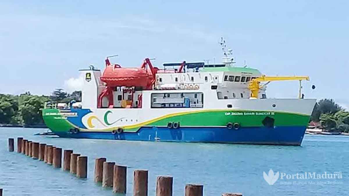 Kapal Tak Beroperasi, Warga Kepulauan Sumenep Kirim Surat Terbuka untuk "Mas Dewan"