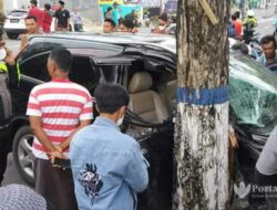Melaju Kencang, Honda CRV Hantam Pohon di Sampang