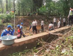 Pencarian Anak SD Hilang Terseret Arus Sungai Dilanjutkan