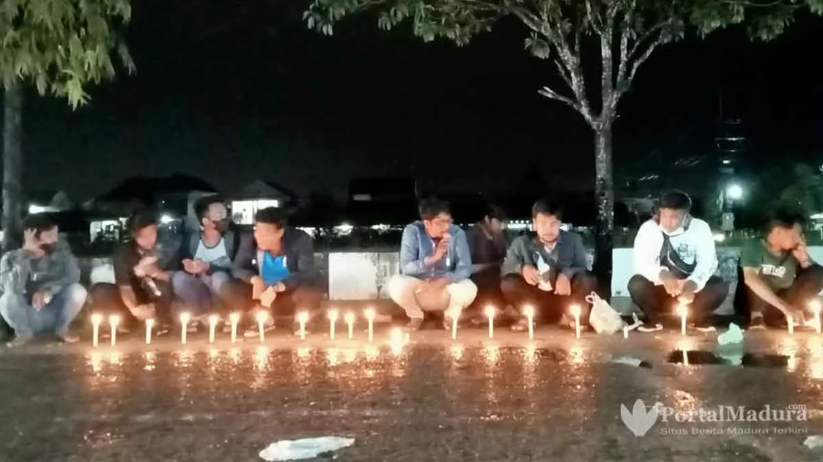 Tabur Bunga dan Bakar 1.000 Lilin, Kenang Penembakan Herman Sumenep