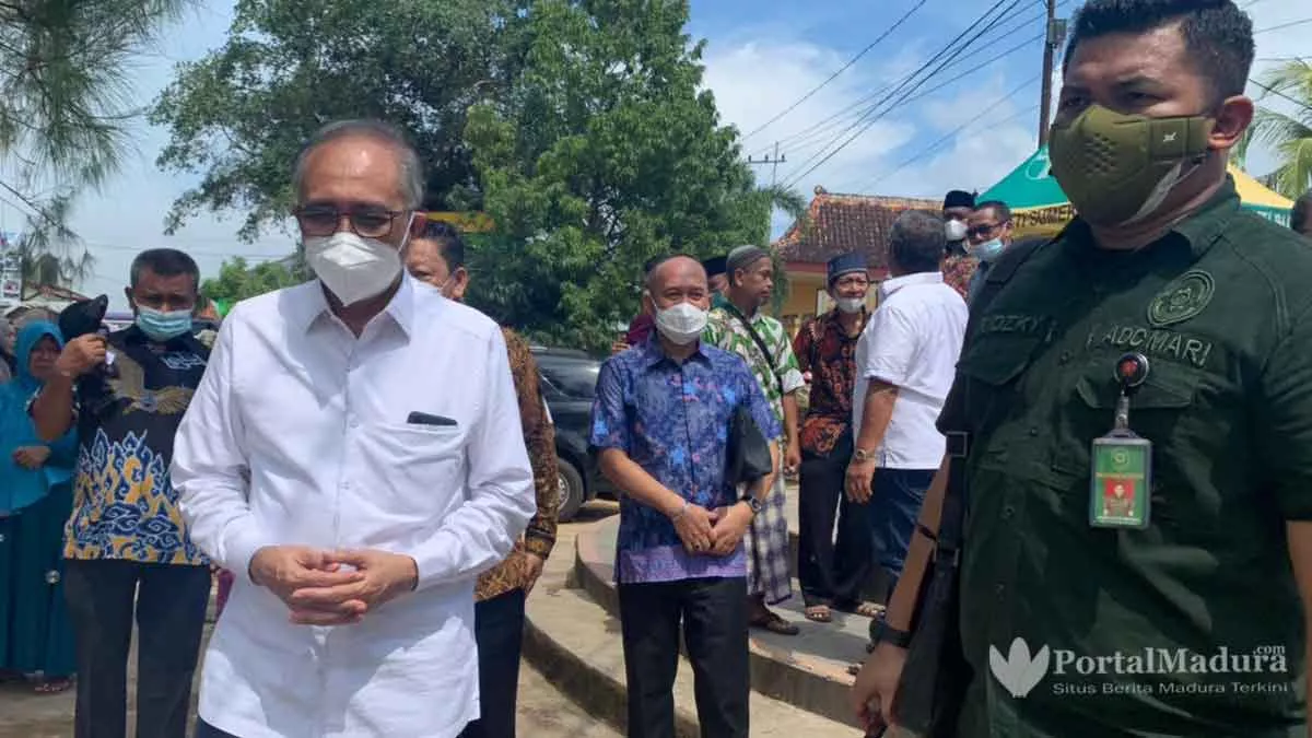 Wakil Ketua MA Ziarah ke Makam Raja-raja Sumenep