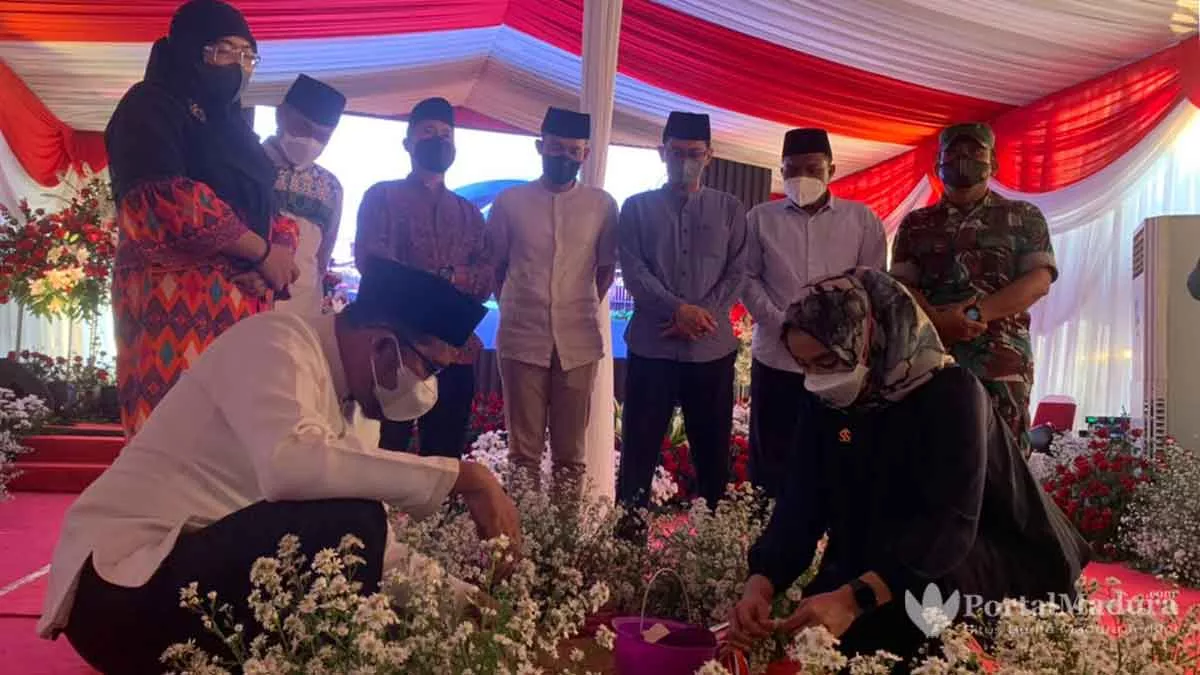 Bupati Fauzi Apresiasi Pembangunan Baghraf Health Clinic Super Canggih dan Modern