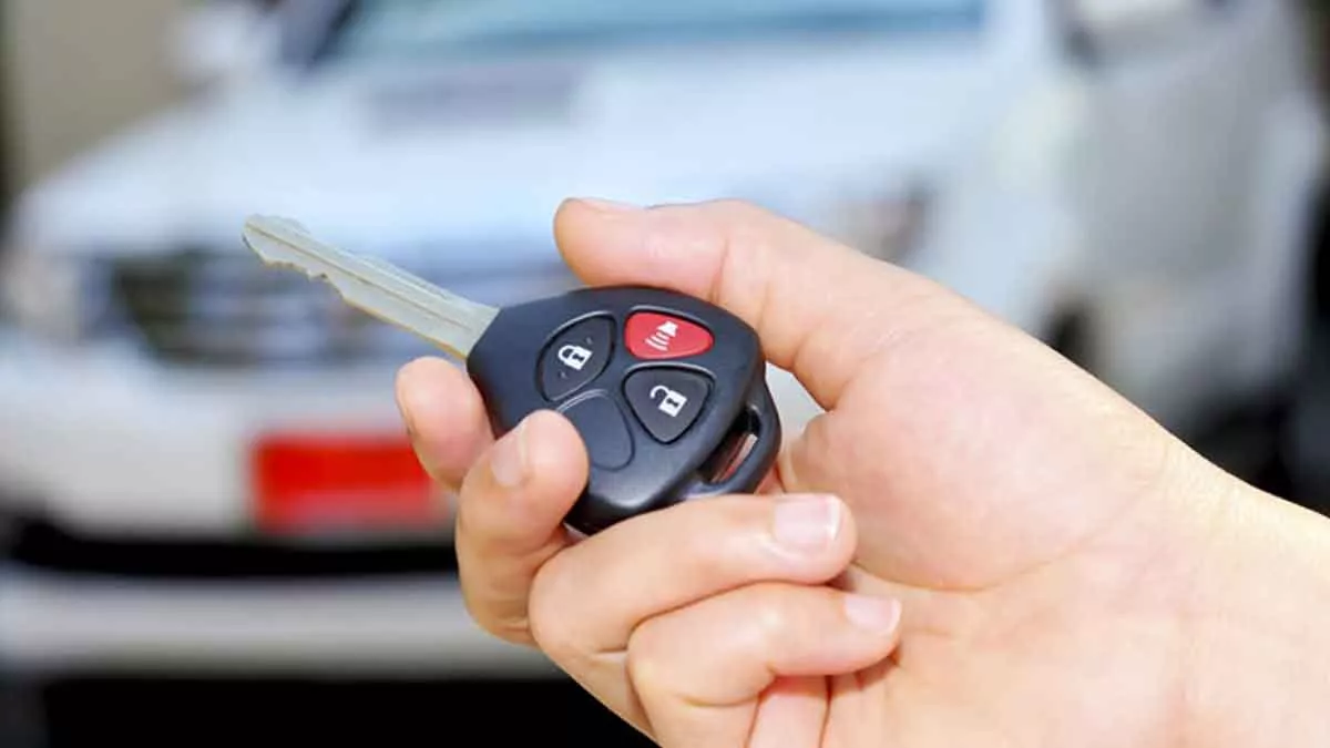 Jangan Panik, Begini Cara Matikan Alarm Mobil yang Terus Berbunyi