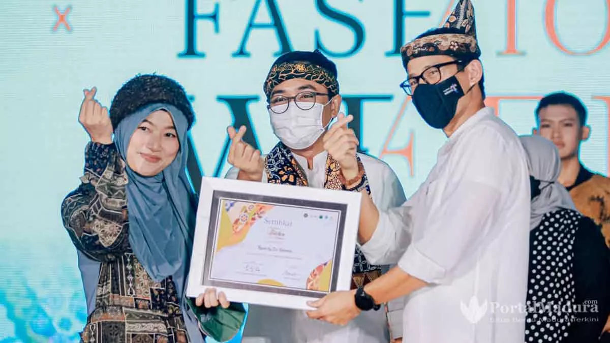 Menparekraf Ri Apresiasi Pagelaran Fashion Week Pamekasan - Portalmadura.com Menparekraf RI Apresiasi Pagelaran Fashion Week Pamekasan
