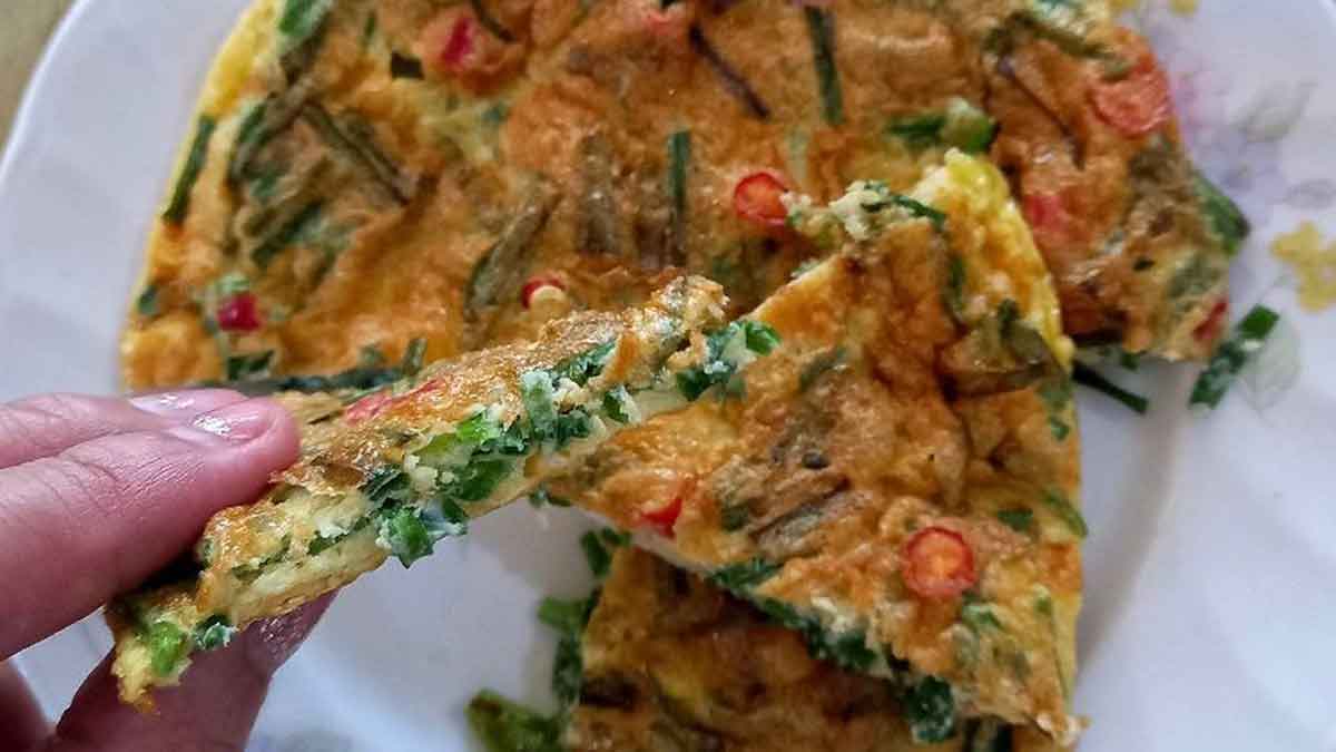 Resep Telur Dadar Sambal Kucai, Praktis Tapi Nikmatnya Menggoda