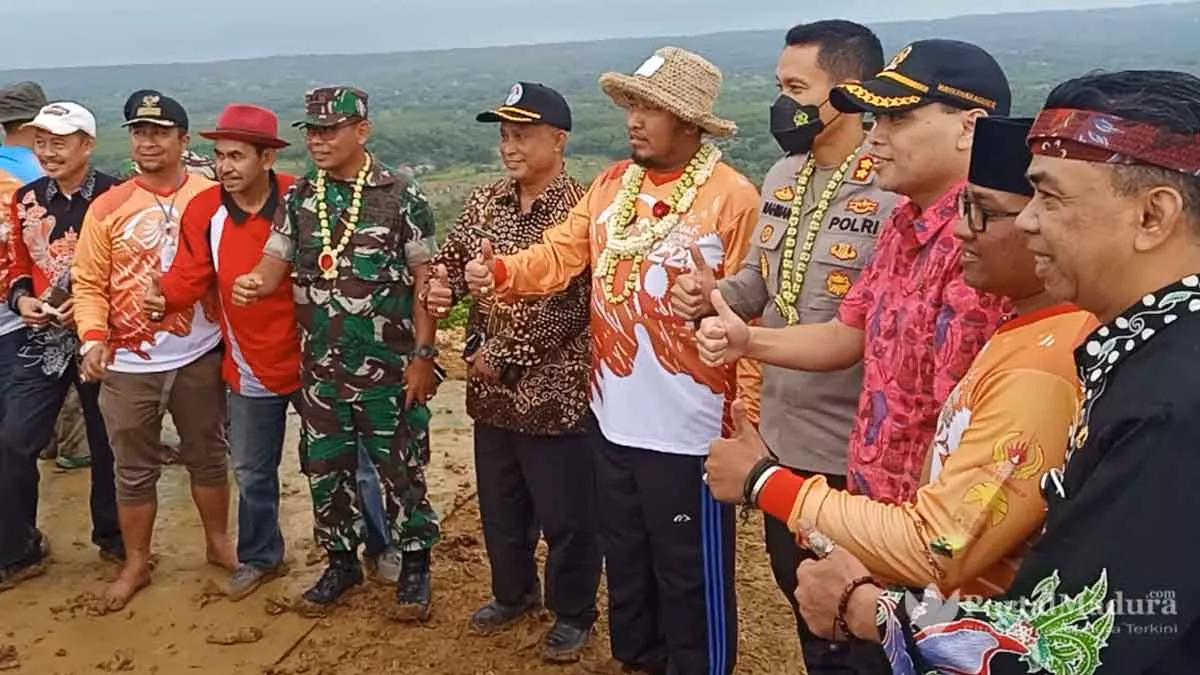 Bupati Fauzi Minta KONI Gerak Cepat Bentuk Cabor Paralayang, Rebut Ajang Porprov & Nasional