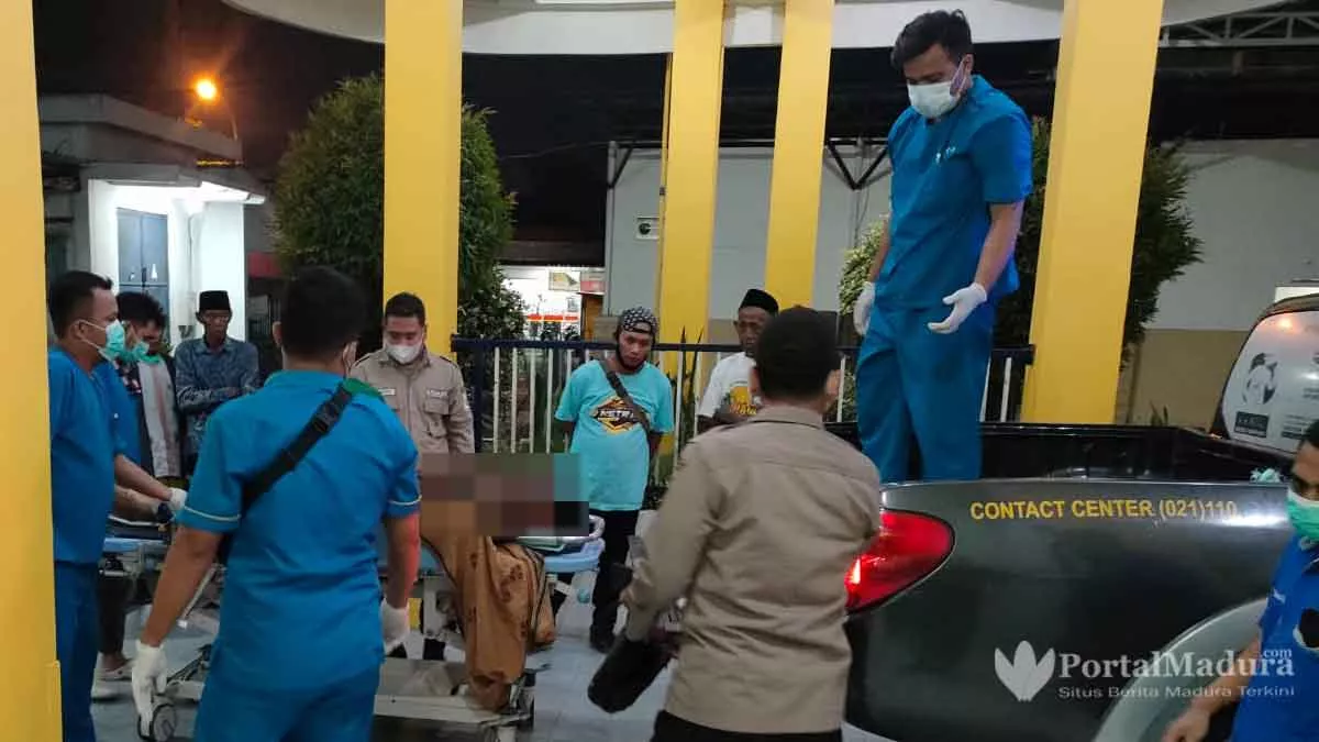 Hantam Kijang Innova, Pemotor Tewas di Rumah Sakit Sampang
