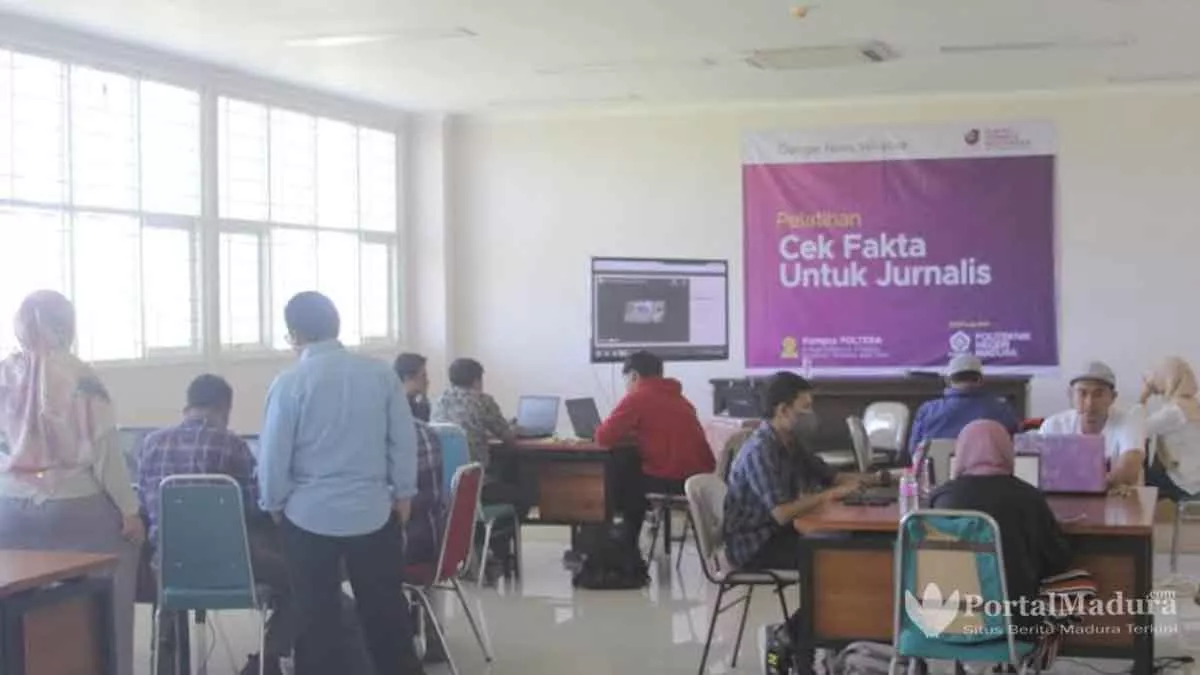 Pelatihan Cek Fakta Bagi Jurnalis Madura