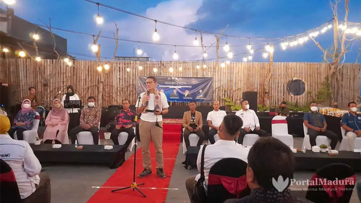 Sandiaga Uno di Sampang, Peningkatan Ekonomi Kreatif Perlu Digitalisasi