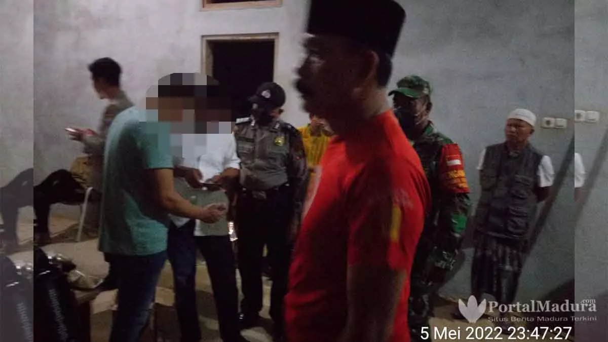 Sekamar Bareng Janda, Oknum Pejabat BUMD Digerebek Warga Sumenep