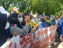 Usung 2 Tuntutan, Massa Aksi PMII Demo Polres Sumenep