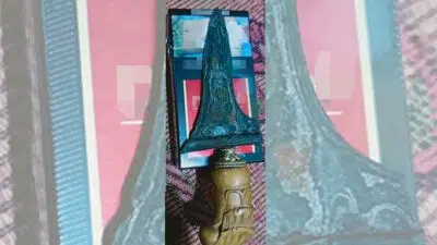 Warga Juruan Laok Sumenep Miliki Pusaka Anti Tembak