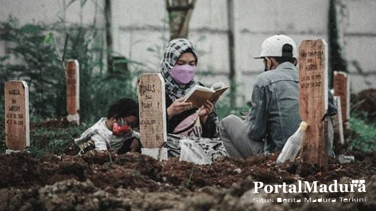 7 Cara Berbakti pada Orang Tua yang Sudah Wafat