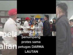 Pemudik Tujuan Sapudi Protes di Pelabuhan Kalianget