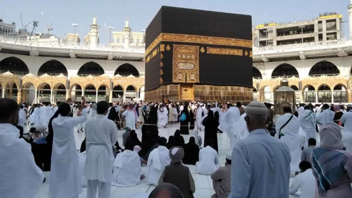 5 Rukun Ibadah Umrah Yang Harus Dipenuhi, Apa Saja? - Portalmadura.com 5 Rukun Ibadah Umrah yang Harus Dipenuhi, Apa Saja