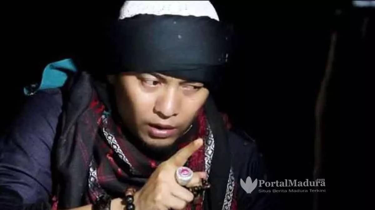 Air Hujan Untuk Media Pengobatan Versi Kang Ujang Busthomi