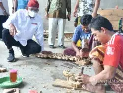 Bupati Sumenep Dorong Pemasaran Seni Ukir Kayu Karduluk Pakai e-Katalog