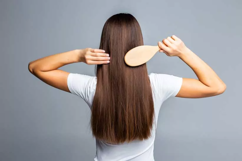 4 Tips Cara Cepat Memanjangkan Rambut Lurus dan Alami