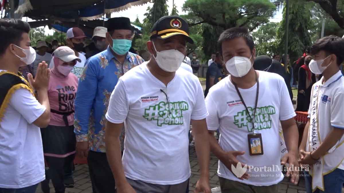 Menko PMK Kunjungi Unija, Tanam Pohon Wujud Implementasi GNRM