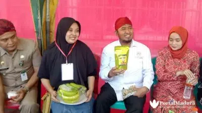 Bangselok Luncurkan Sentra Produk Olahan Hidroponik