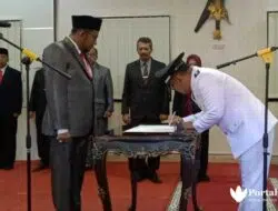 Bupati Sumenep Lantik Kades PAW Desa Sumbernangka
