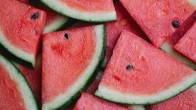 Kandungan Nutrisi dan Manfaat Buah Semangka bagi Tubuh Manusia