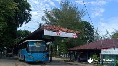 Landasan Bus Terminal Sumenep Rusak, Fasilitas Penunjang Tak Layak