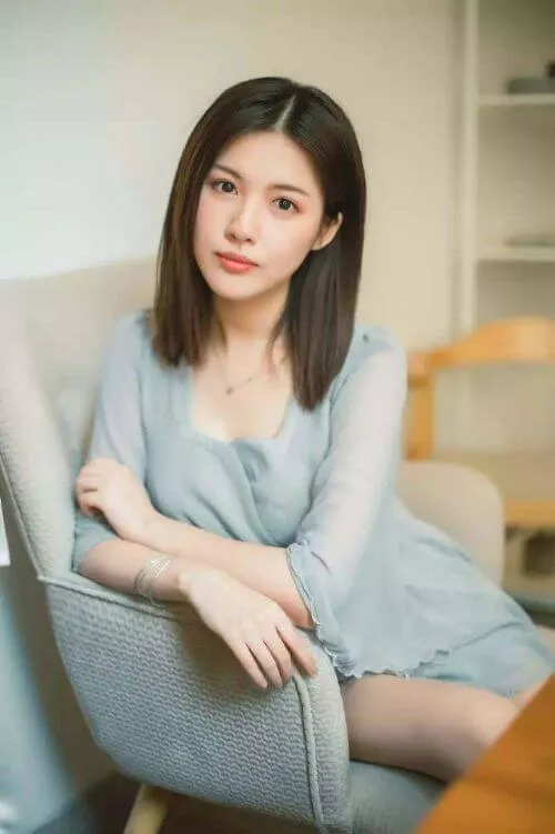 Inspirasi Model Rambut Pendek Wanita Sebahu Kekinian - Portalmadura.com Model Rambut Pendek Wanita Sebahu 2022