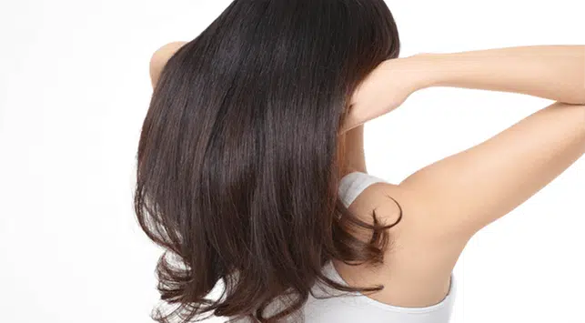 6 Cara Menebalkan Rambut Secara Alami Tanpa Perlu Pergi ke Salon